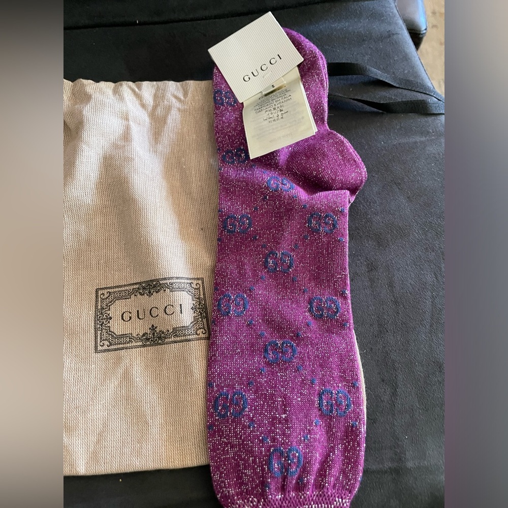 Authentic Gucci Tall Socks Kids size 6 (S). Comes with dust bag and original tag